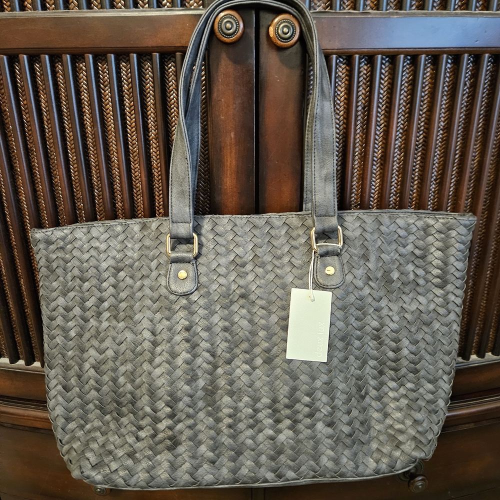 Deux Lux Grey Woven Large Tote Nwt